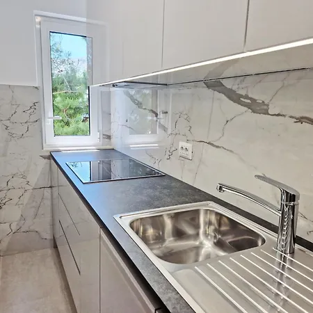 In Mit Eigenem Balkon By Interhome *