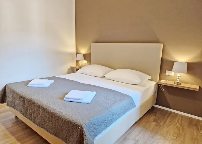 In Mit Eigenem Balkon By Interhome Apartmán Baška