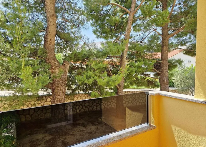 In Mit Eigenem Balkon By Interhome *