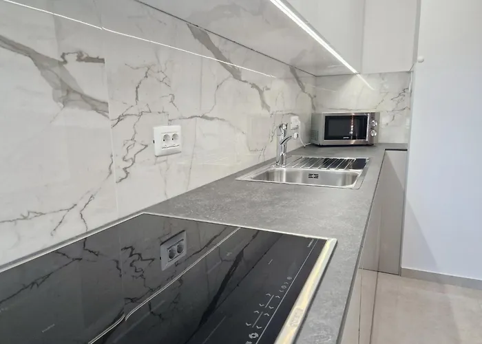 In Mit Eigenem Balkon By Interhome Appartement